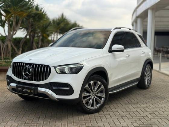 MERCEDES-BENZ GLE 400d 3.0 V6 DIESEL 4MATIC 9G-TRONIC MERCEDES-BENZ GLE 400d 3.0 V6 DIESEL 4MATIC 9G-TRONIC